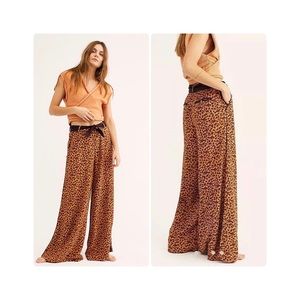 Free People 100% Viscose Bennie Wide Leg Button Fly Pants Leopard Print Boho